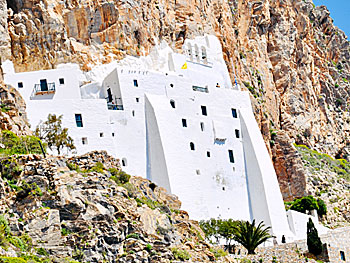 Klostret Panagia Hozoviotissa på Amorgos.