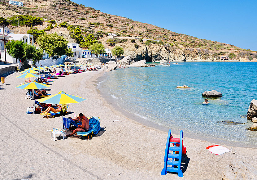 Karpathos bästa stränder. Agios Nikolaos beach i Spoa.